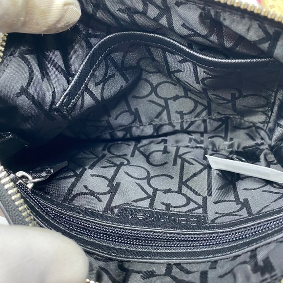 Calvin Klein Black Leather Wristlet - Picture 6 of 8